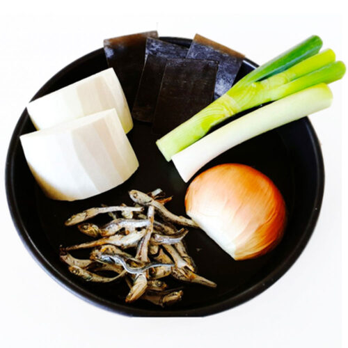 大根、昆布、ネギ、イワシ、